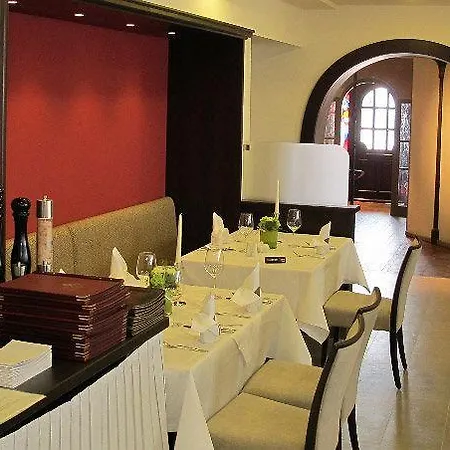 Adler Hotel&restaurant Groß-gerau Hotel 4*